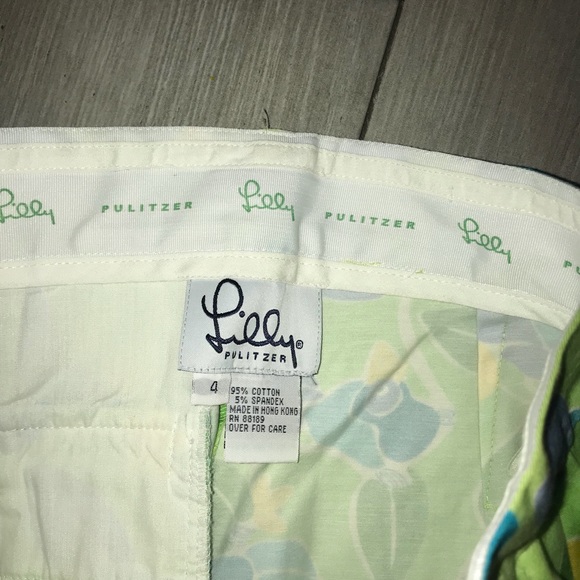 Lilly Pulitzer Bermudas - Picture 5 of 5